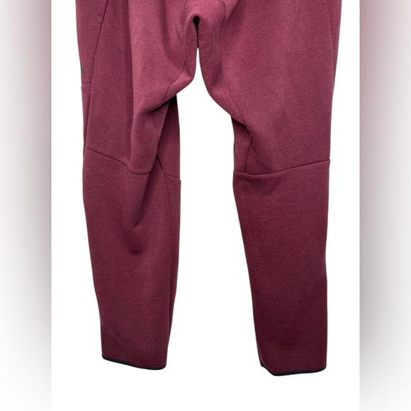 Nike Tech Fleece Joggers Mens size XL Burgundy Red - Picture 9 of 12